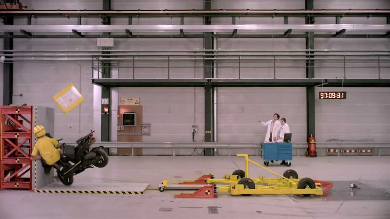 Beeld uit New York Pizza 'Crashtest'